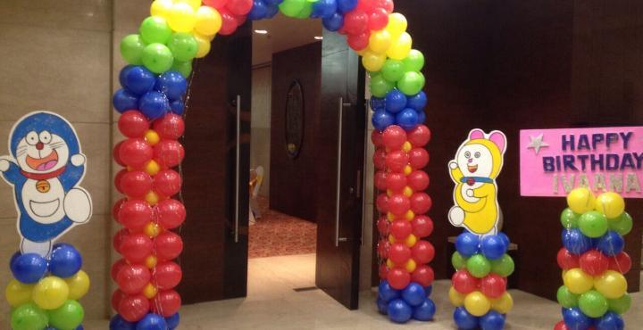 גאזיאבאד Xenious World Square Hotel מראה חיצוני תמונה